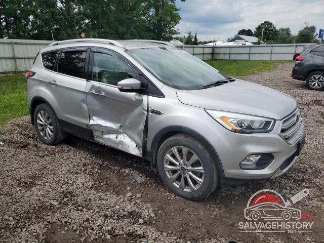 1FMCU9J99HUA63102 2017 FORD ESCAPE photo no. 4