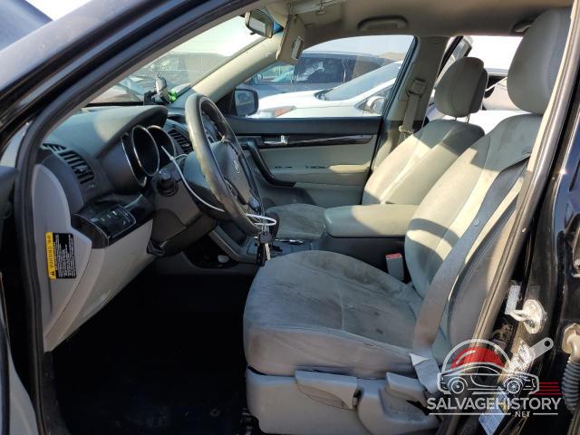 5XYKT3A10BG064366 2011 KIA SORENTO photo no. 7