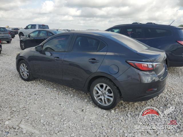 3MYDLBZV7GY101461 2016 TOYOTA SCION photo no. 2