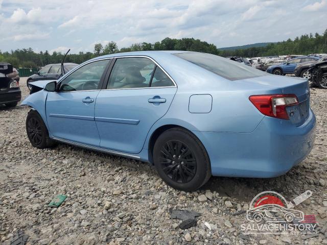4T4BF1FK4ER352828 2014 TOYOTA CAMRY photo no. 2