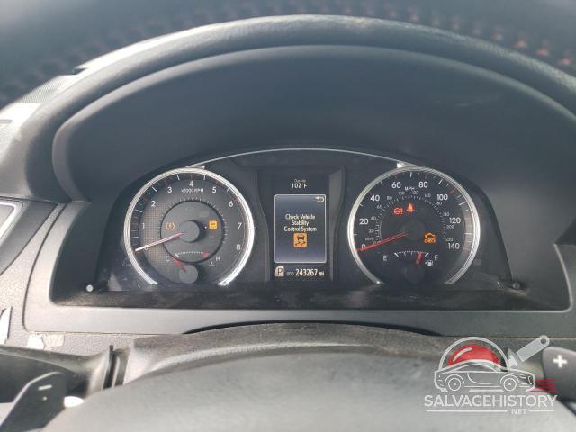 4T1BF1FK4GU236817 2016 TOYOTA CAMRY photo no. 9