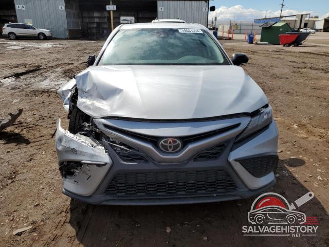 4T1G11AK9NU034970 2022 TOYOTA CAMRY photo no. 5