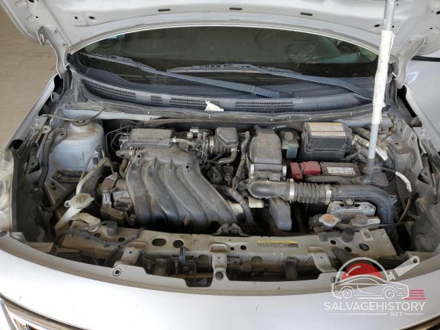3N1CN7AP3FL814084 2015 NISSAN VERSA photo no. 11