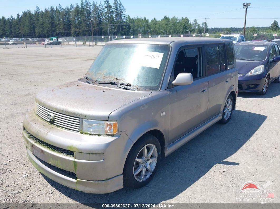 JTLKT324350171354 2005 SCION XB photo no. 2