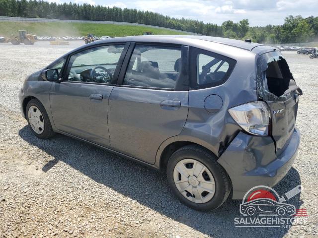 JHMGE8H38DC071737 2013 HONDA FIT photo no. 2