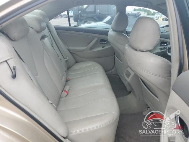 4T1BF3EK0BU753067 2011 TOYOTA CAMRY photo no. 10