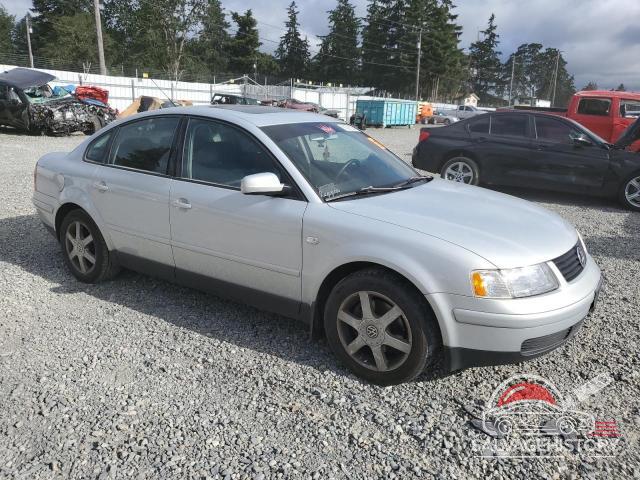 WVWMD63B2XE435282 1999 VOLKSWAGEN PASSAT photo no. 4