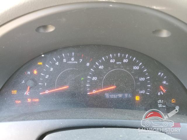 4T1BF3EK1BU587562 2011 TOYOTA CAMRY photo no. 9