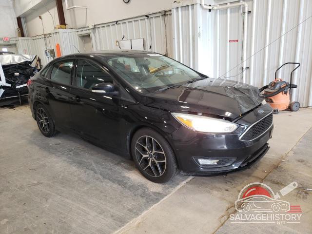 1FADP3F21GL261823 2016 FORD FOCUS photo no. 4