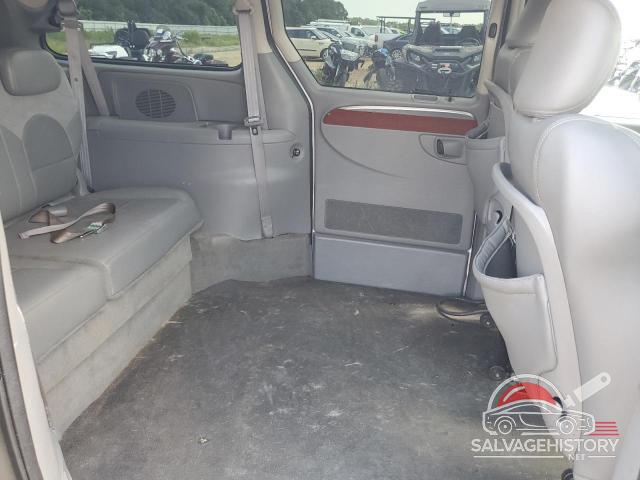 2C8GP64L15R530457 2005 CHRYSLER MINIVAN photo no. 11