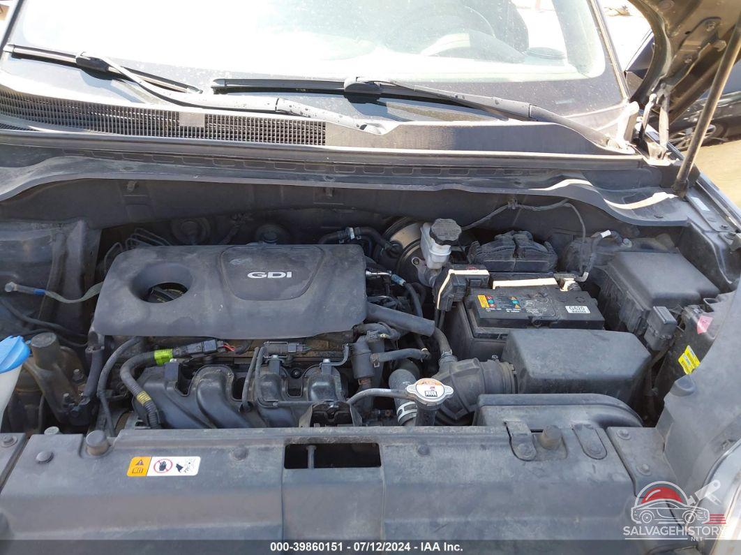 KNDJN2A28H7472192 2017 KIA SOUL photo no. 10