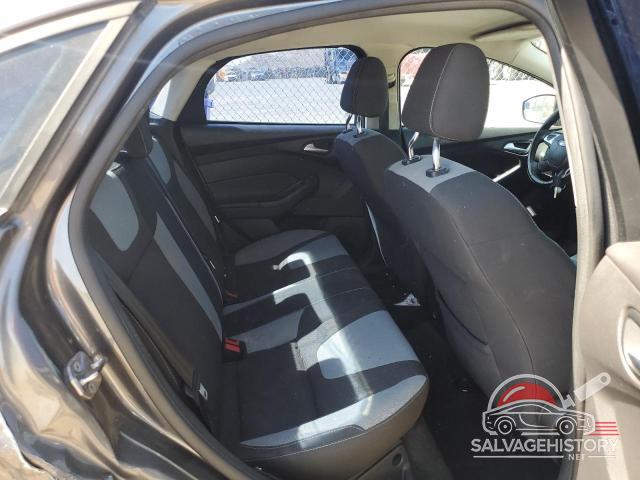 1FAHP3F20CL351301 2012 FORD FOCUS photo no. 10