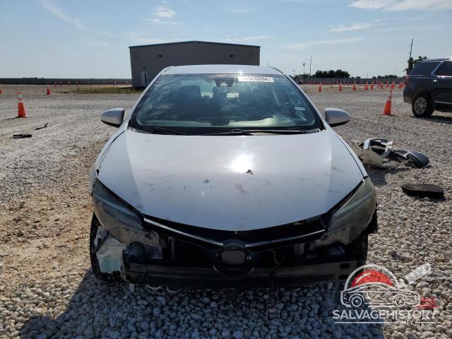 5YFBURHE9HP707360 2017 TOYOTA COROLLA photo no. 5