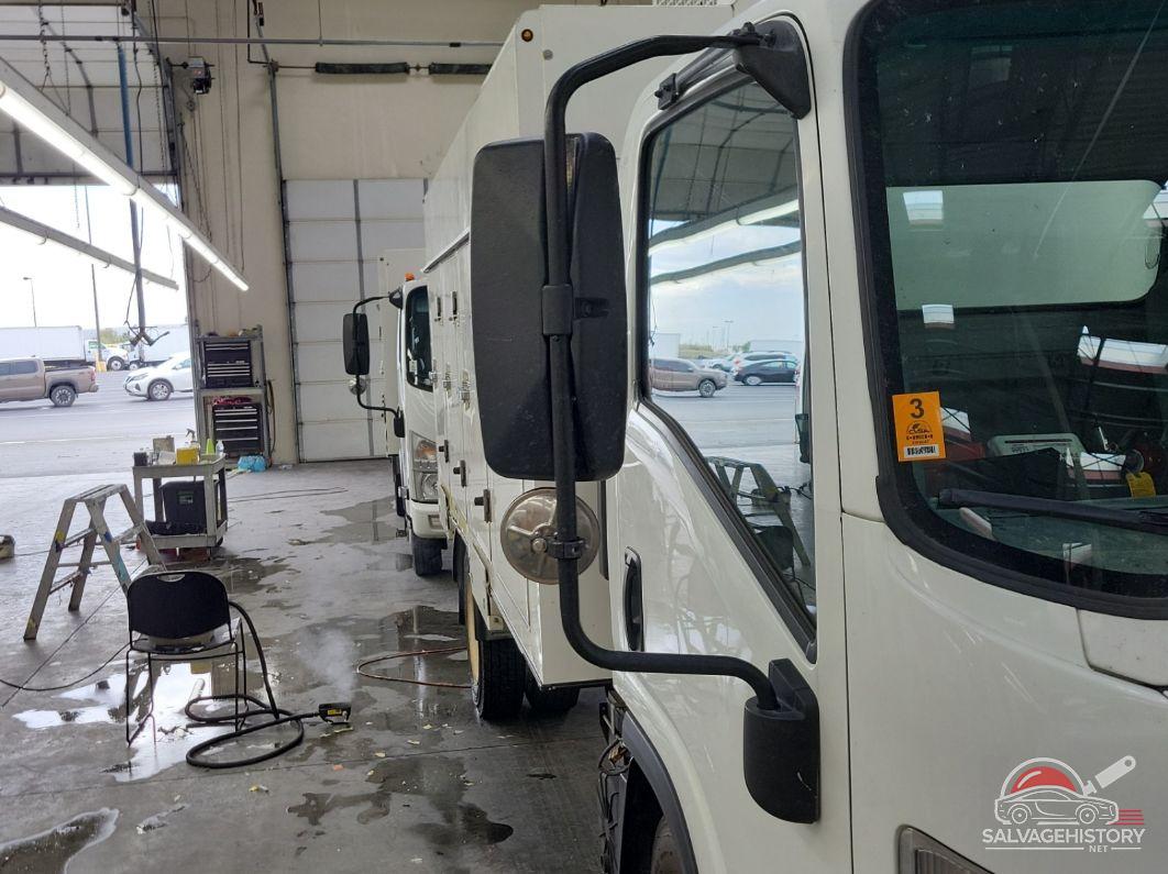 54DC4W1C6HS800908 2017 ISUZU NPR HD GAS REG photo no. 8