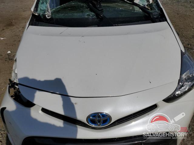 JTDZN3EU7GJ040747 2016 TOYOTA PRIUS photo no. 11