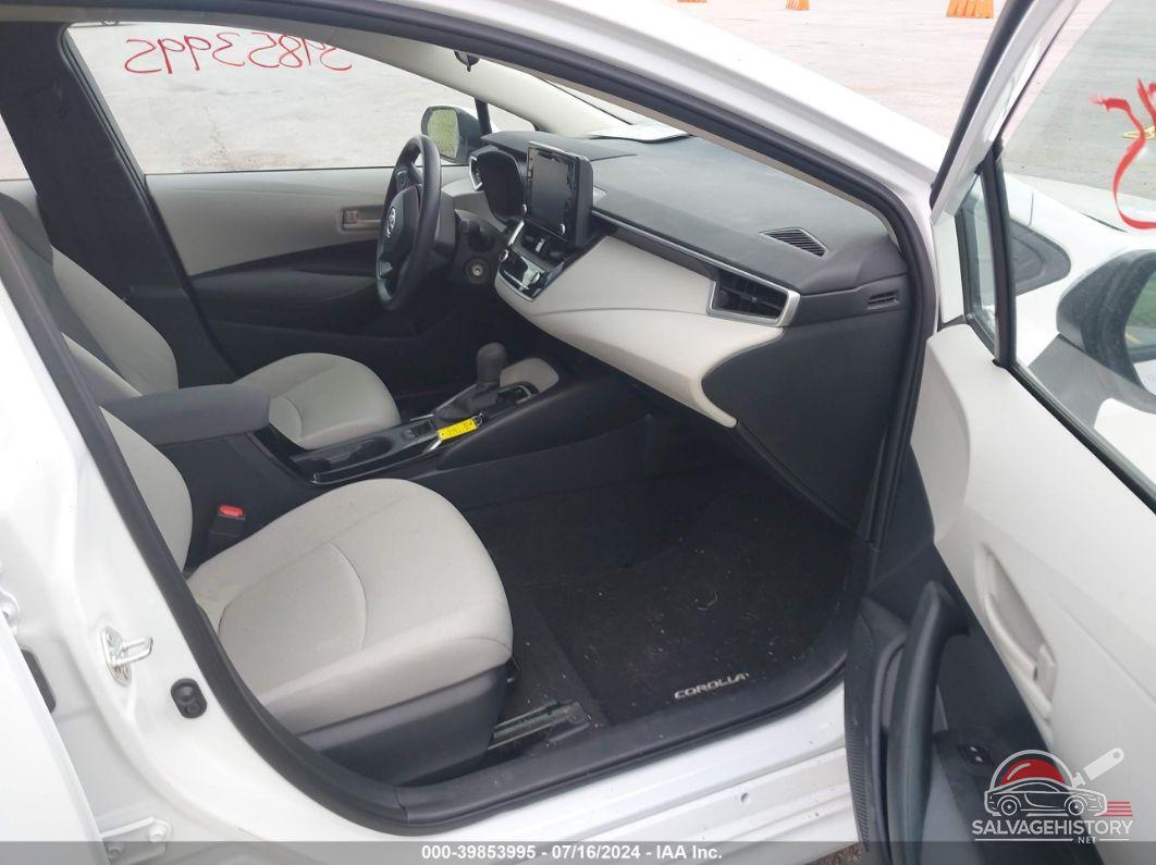 5YFEPMAE2NP293609 2022 TOYOTA COROLLA photo no. 5