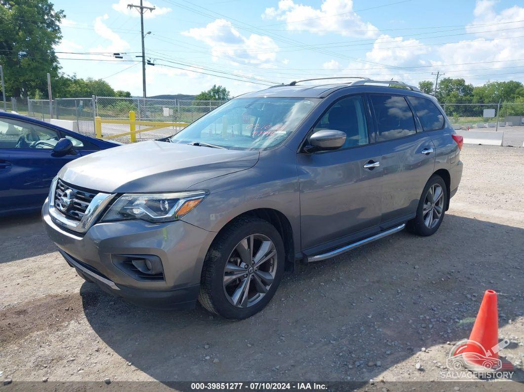 5N1DR2MN7HC913840 2017 NISSAN PATHFINDER photo no. 2