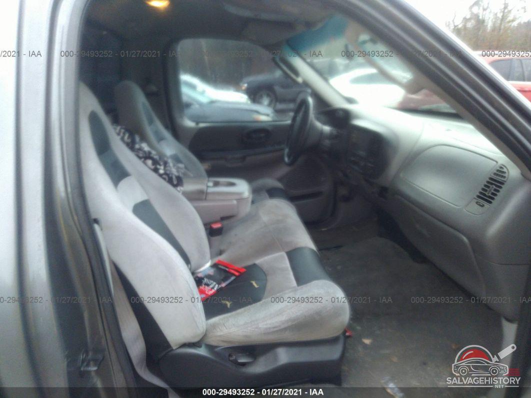 2FTRF07333CA42004 2003 FORD F-150 photo no. 5