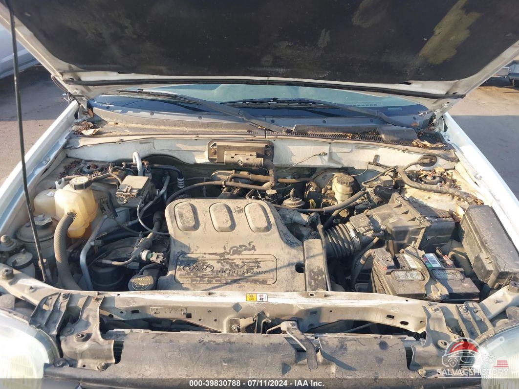 1FMCU93164KA24495 2004 FORD ESCAPE photo no. 10