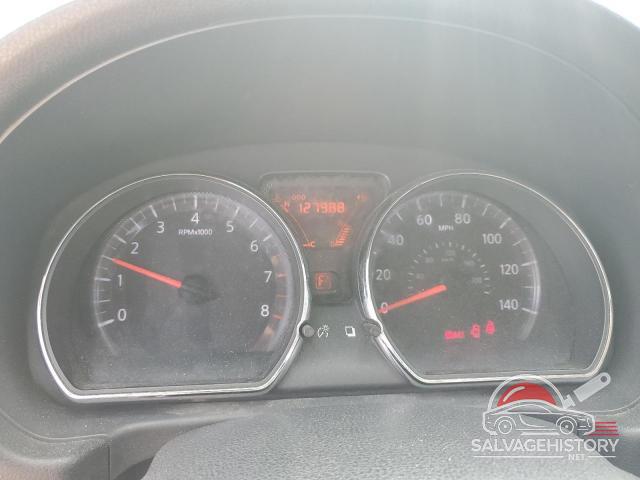 3N1CE2CP1EL410435 2014 NISSAN VERSA photo no. 9