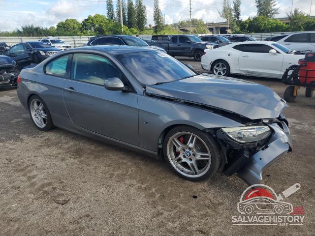 WBAKG7C53BE598236 2011 BMW 3 SERIES photo no. 4