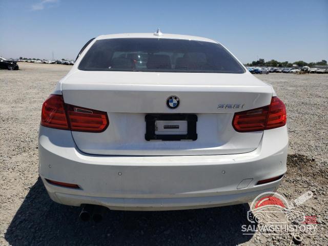 WBA3C1G53DNR47227 2013 BMW 3 SERIES photo no. 6