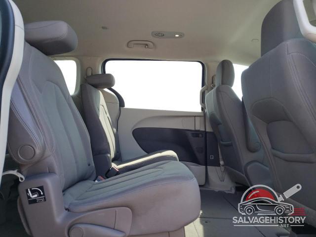 2C4RC1CG4HR500483 2017 CHRYSLER PACIFICA photo no. 11