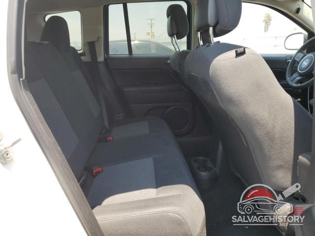 1C4NJCBB4CD687273 2012 JEEP COMPASS photo no. 10