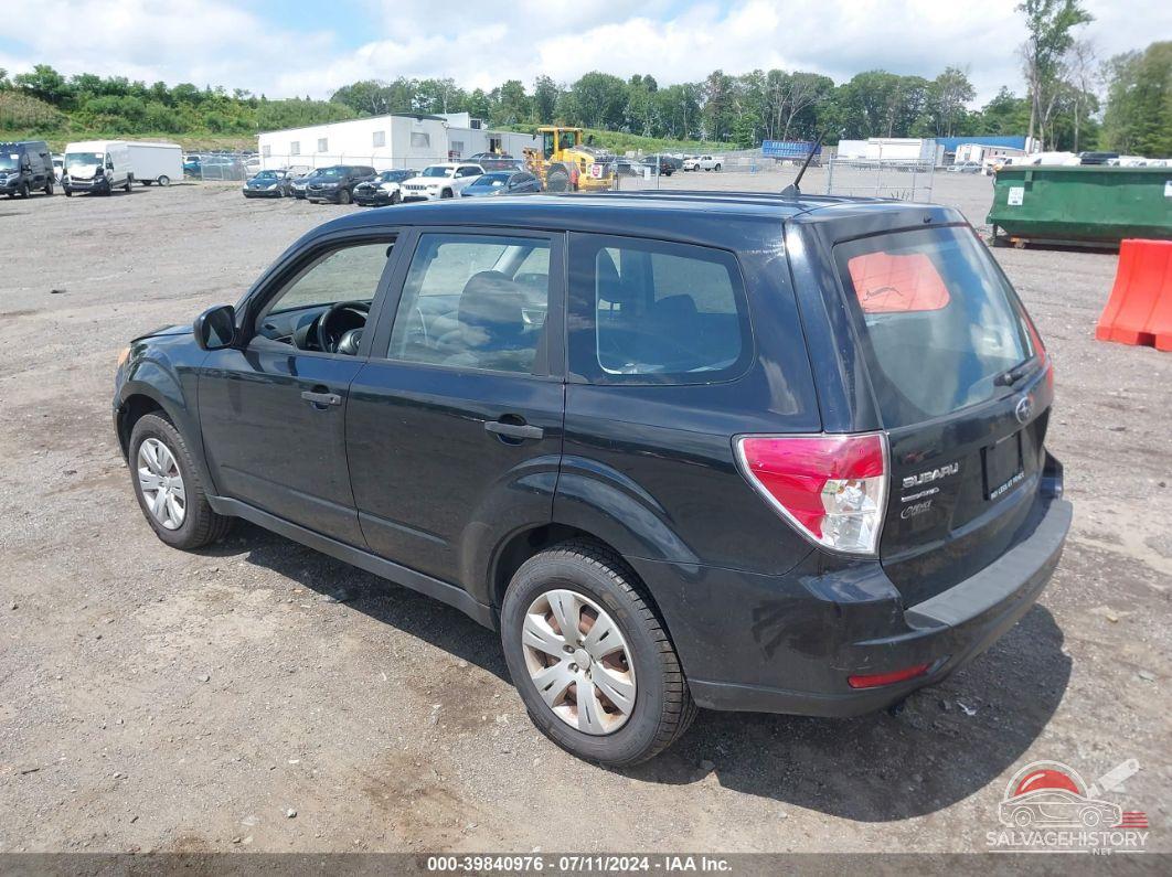 JF2SHBAC8CG463586 2012 SUBARU FORESTER photo no. 3