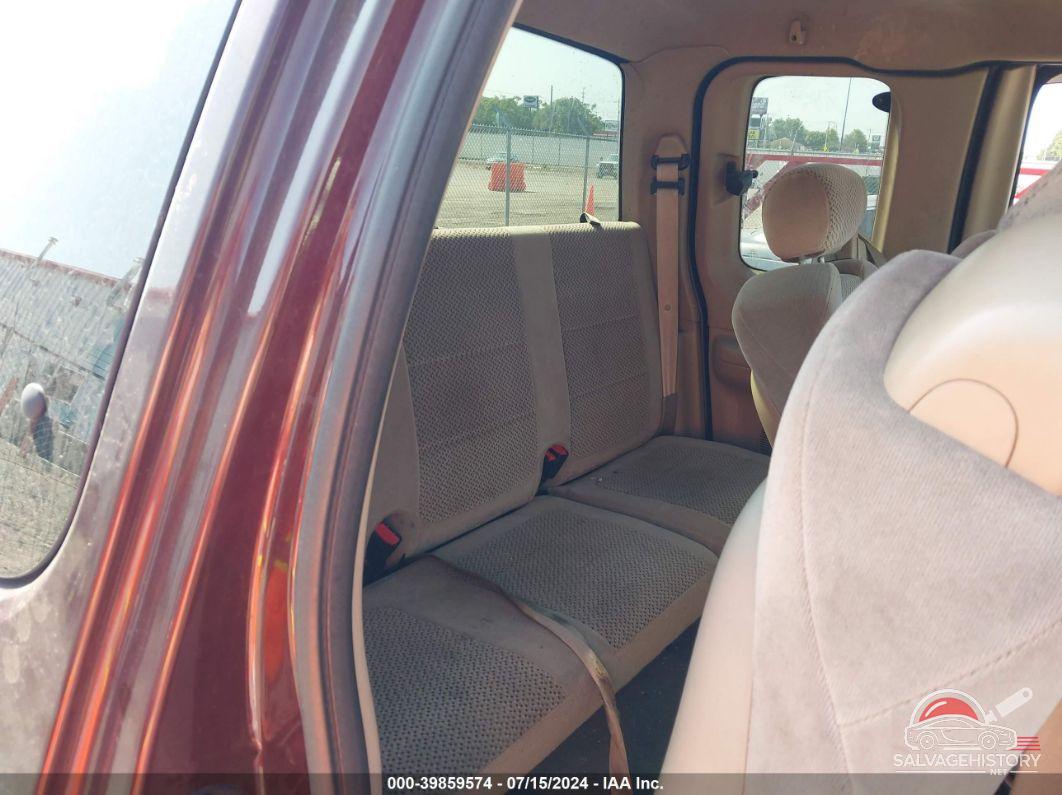 1FTZX17221NA93074 2001 FORD F-150 photo no. 8