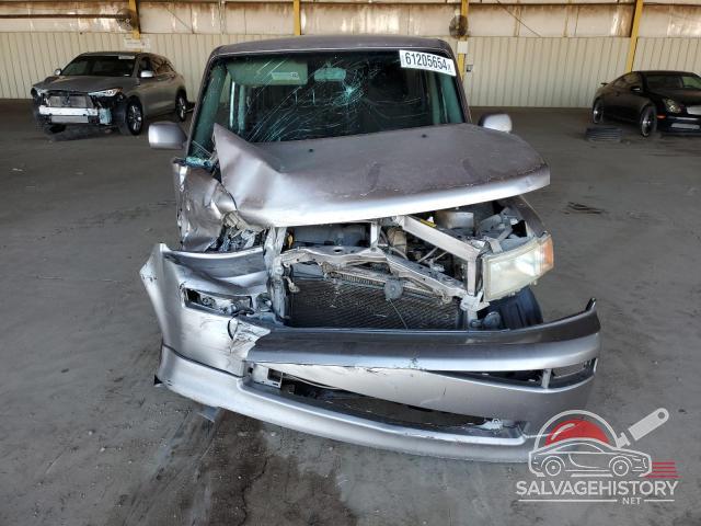 JTLKT334064077313 2006 TOYOTA SCION photo no. 5