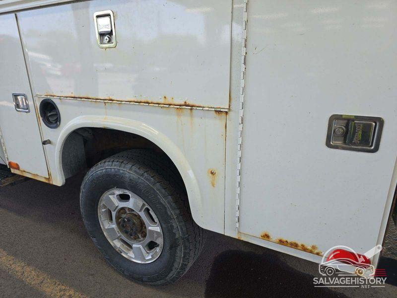 1GC2KXCG7DZ372327 2013 CHEVROLET SILVERADO 2500HD photo no. 5