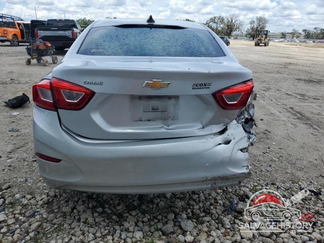 1G1BC5SM9J7241327 2018 CHEVROLET CRUZE photo no. 6