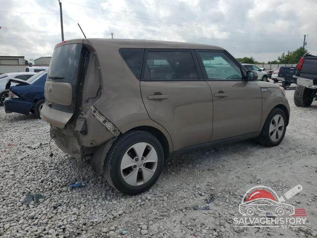KNDJN2A20G7276620 2016 KIA SOUL photo no. 3