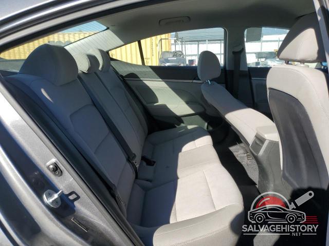 5NPD84LF7JH360405 2018 HYUNDAI ELANTRA photo no. 10