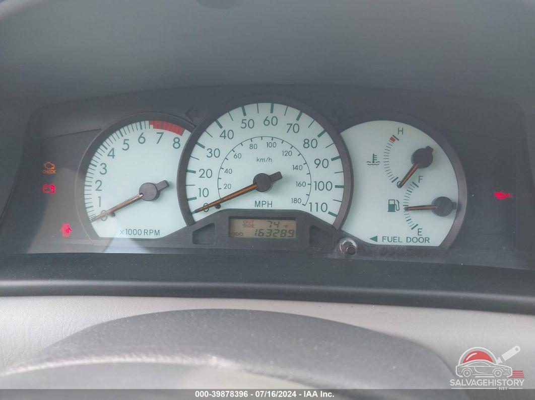 2T1BR38E14C292270 2004 TOYOTA COROLLA photo no. 7