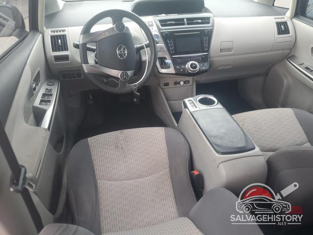 JTDZN3EU9FJ022605 2015 TOYOTA PRIUS photo no. 8