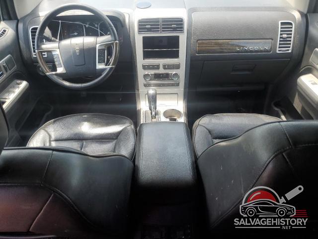2LMDJ8JC4ABJ17991 2010 LINCOLN MKX photo no. 8