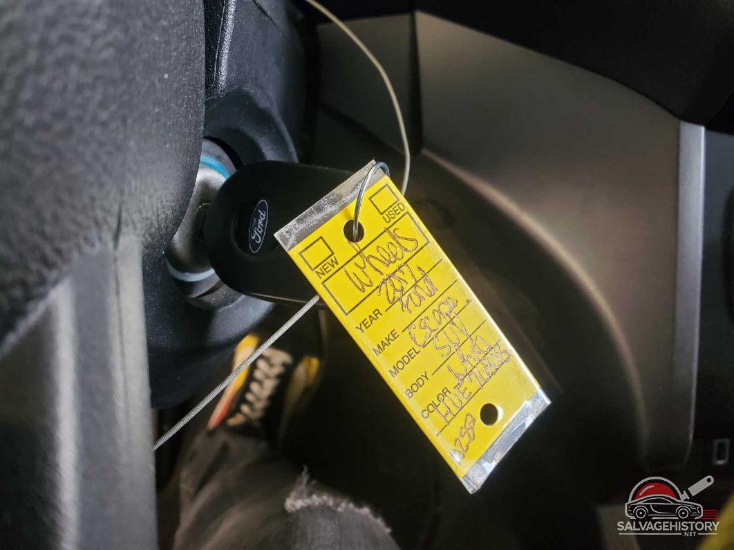 1FMCU0GD0HUE76808 2017 FORD ESCAPE photo no. 7