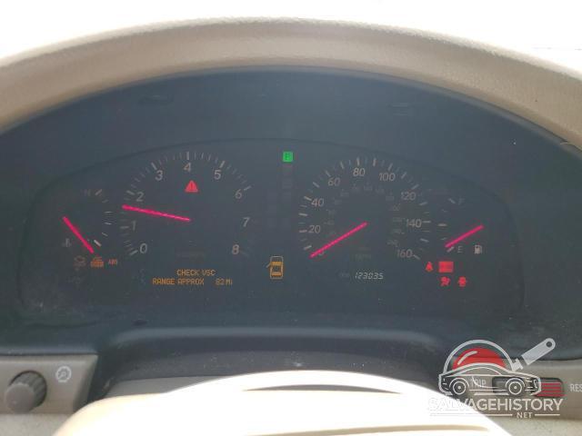 JTHBN30F420062261 2002 LEXUS LS430 photo no. 9