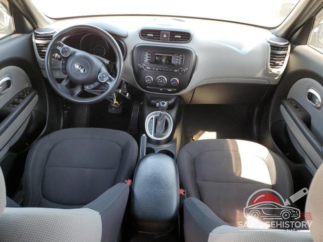 KNDJN2A2XF7223311 2015 KIA SOUL photo no. 8