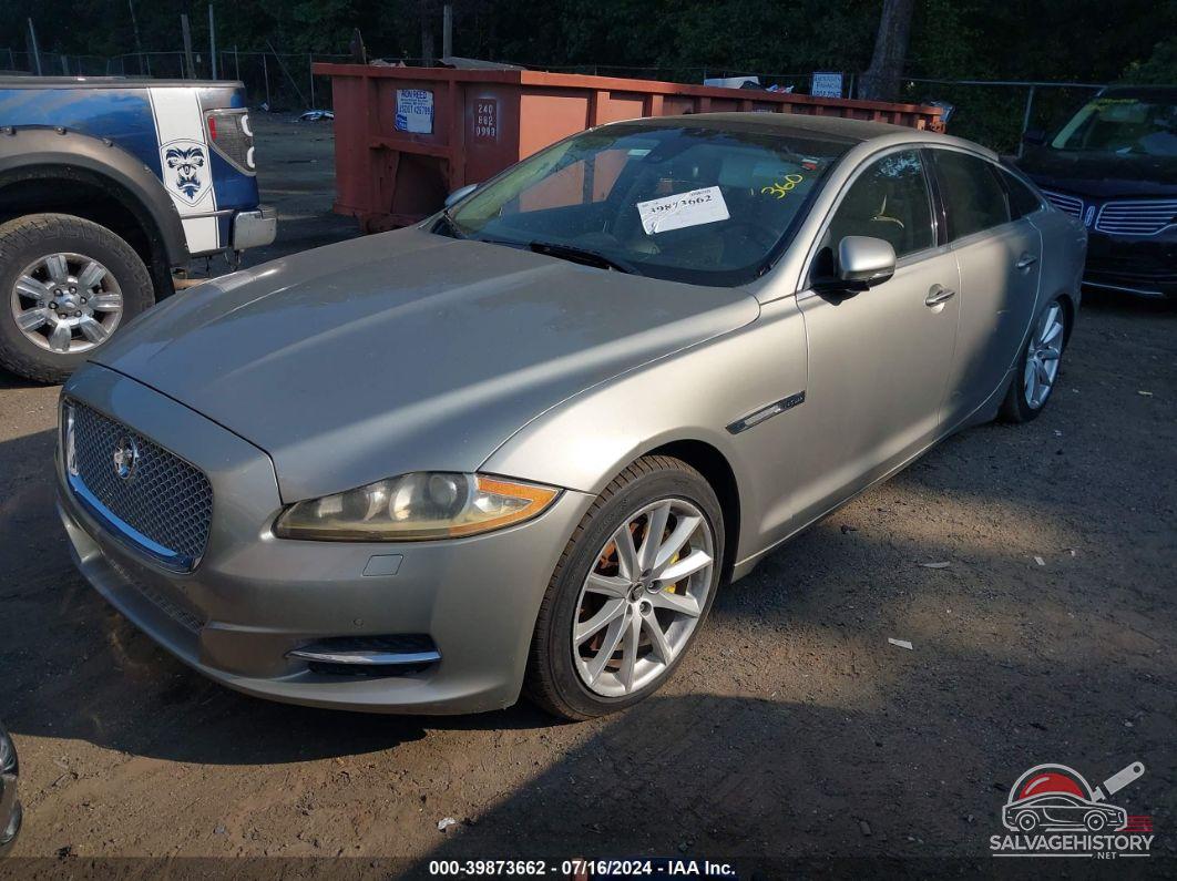 SAJWJ1CD9D8V49149 2013 JAGUAR XJ photo no. 2