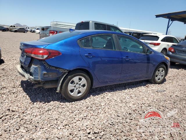 3KPFK4A75JE205670 2018 KIA FORTE photo no. 3