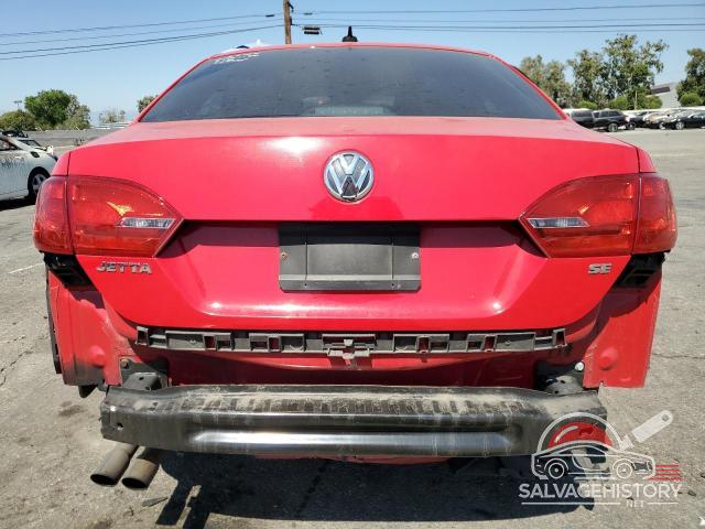 3VWD17AJ4EM395882 2014 VOLKSWAGEN JETTA photo no. 6