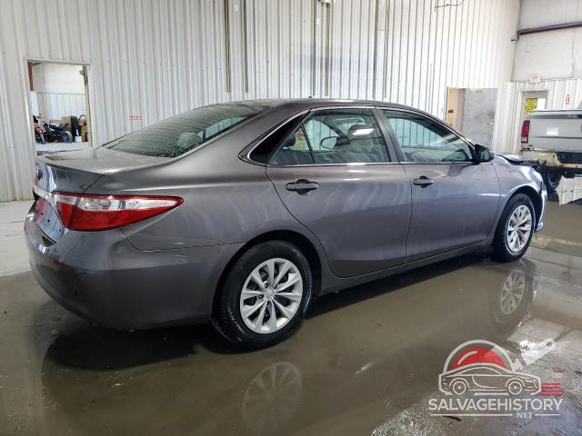 4T1BF1FK5FU893270 2015 TOYOTA CAMRY photo no. 3