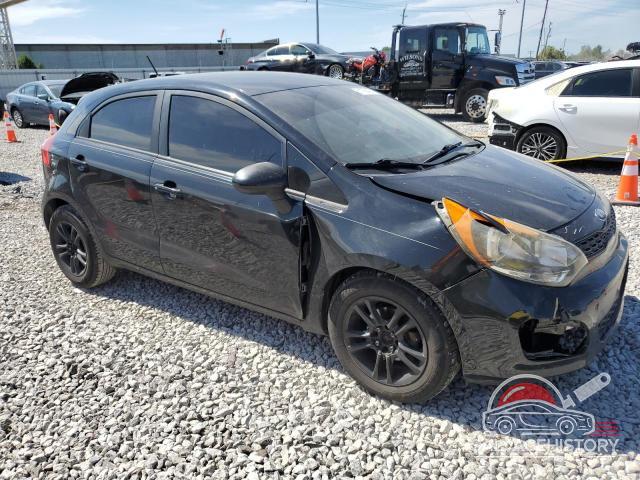 KNADM5A36D6274640 2013 KIA RIO photo no. 4