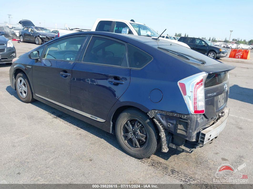 JTDKN3DU3E1767061 2014 TOYOTA PRIUS photo no. 3