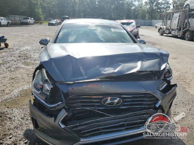 5NPE24AF0JH695451 2018 HYUNDAI SONATA photo no. 5