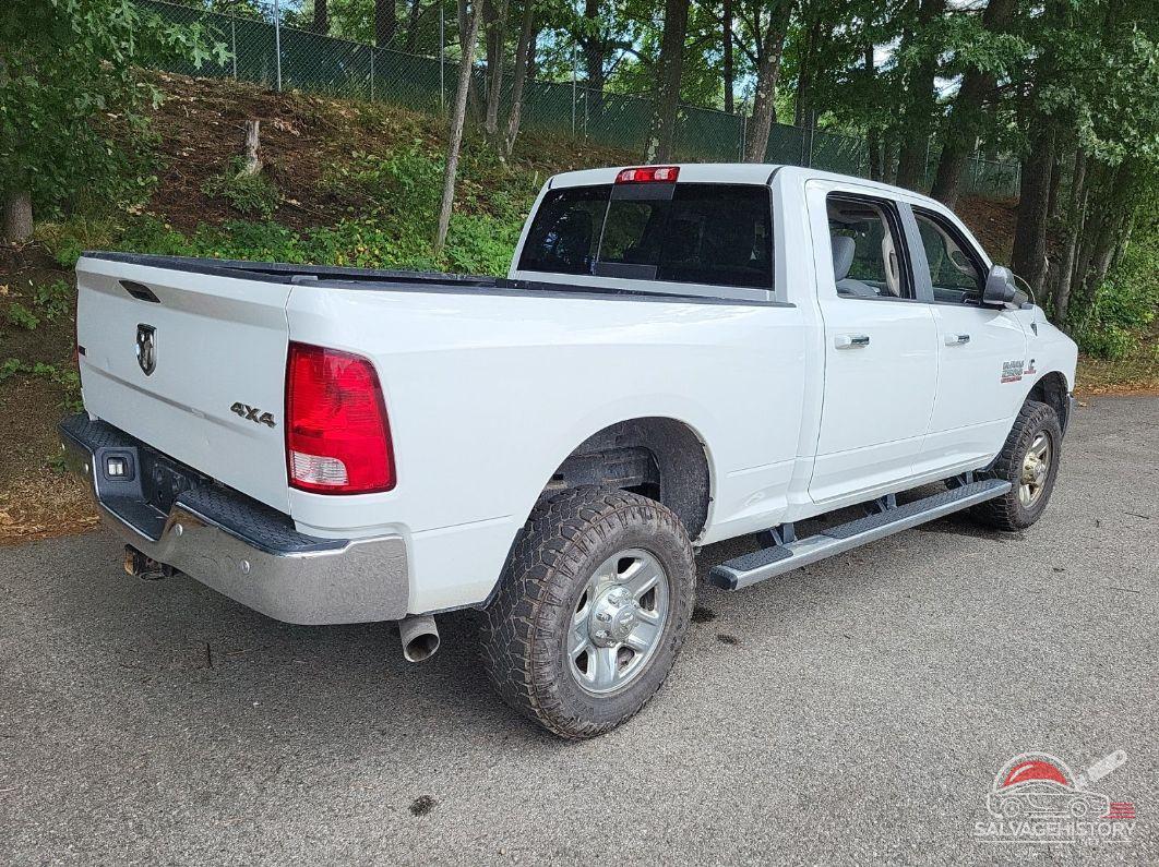 3C6UR5DL3JG356388 2018 RAM 2500 photo no. 10