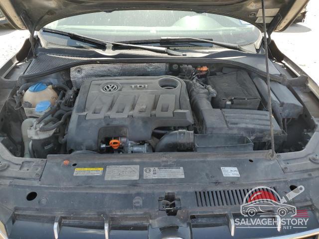 1VWBN7A3XDC052264 2013 VOLKSWAGEN PASSAT photo no. 11